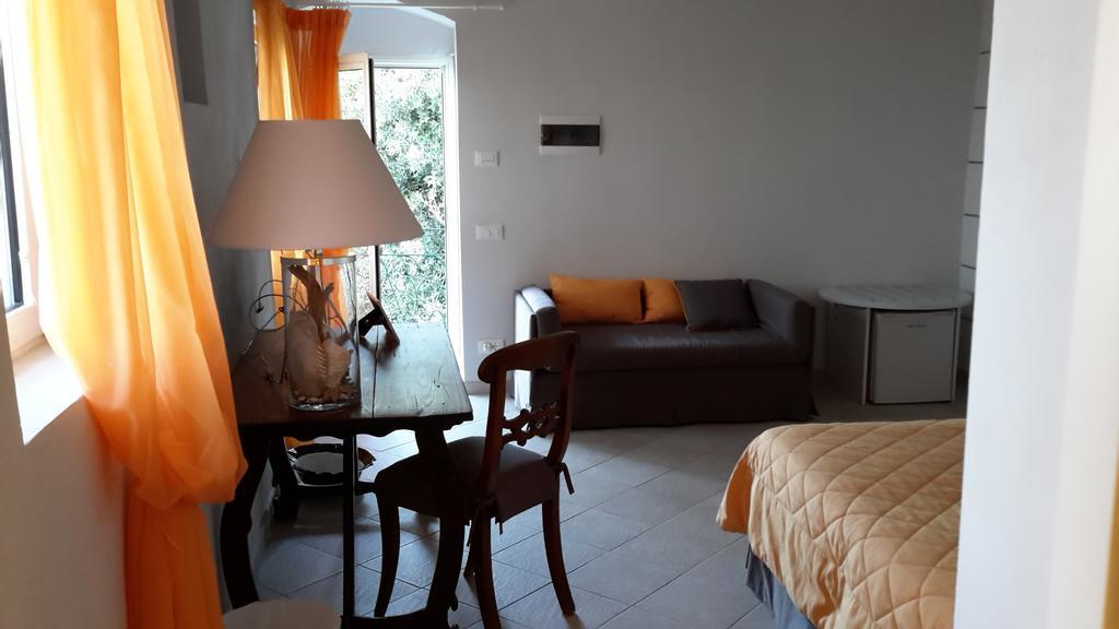 Le Sirene Bed & Breakfast Tellaro Bagian luar foto