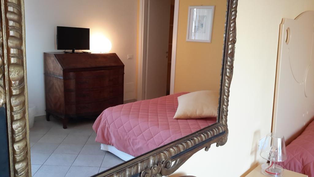 Le Sirene Bed & Breakfast Tellaro Bagian luar foto